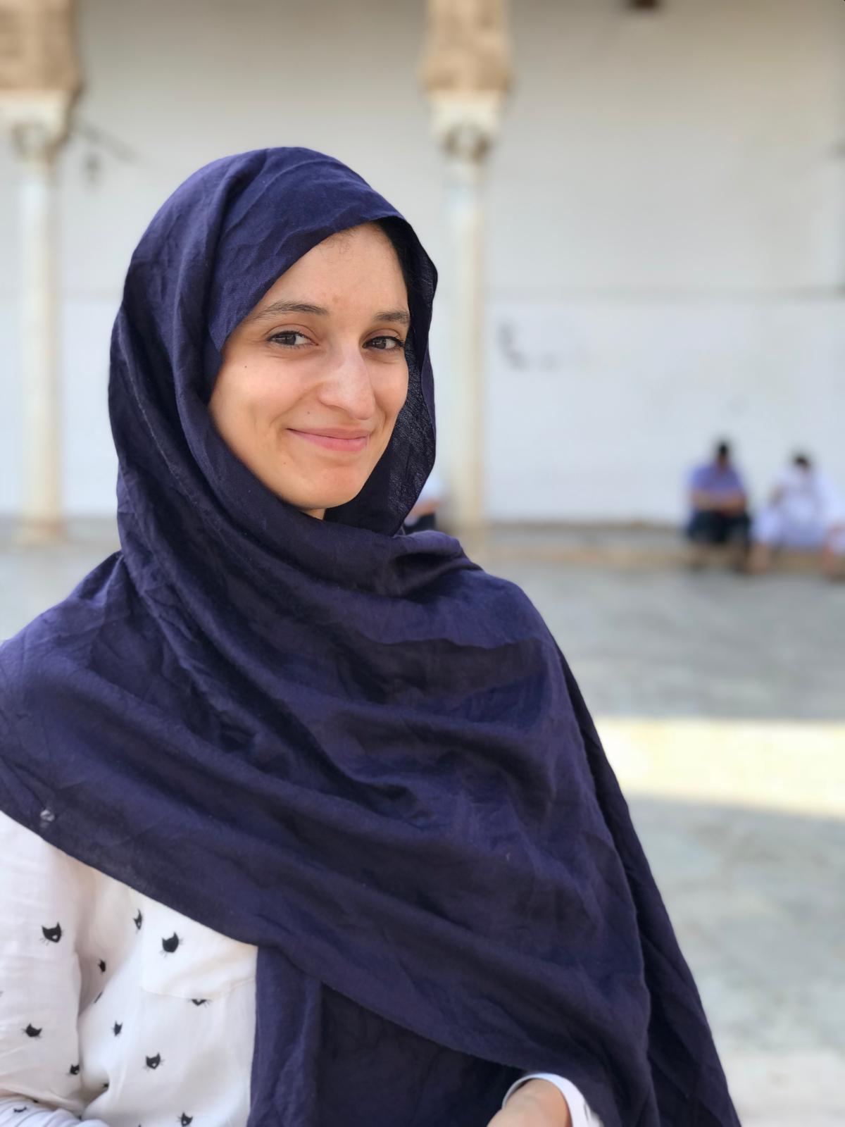 Nadra, enseignante d'arabe